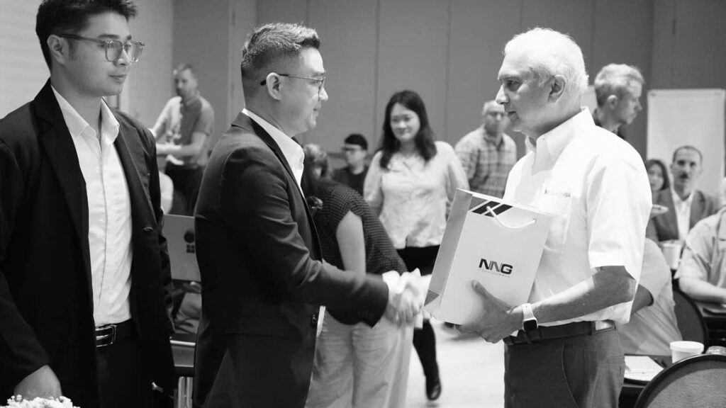 Welcoming the EMBA from UW: Where Culture, and Technology Converge z7052660424142 3997376840b5077254e9974edf5df69a