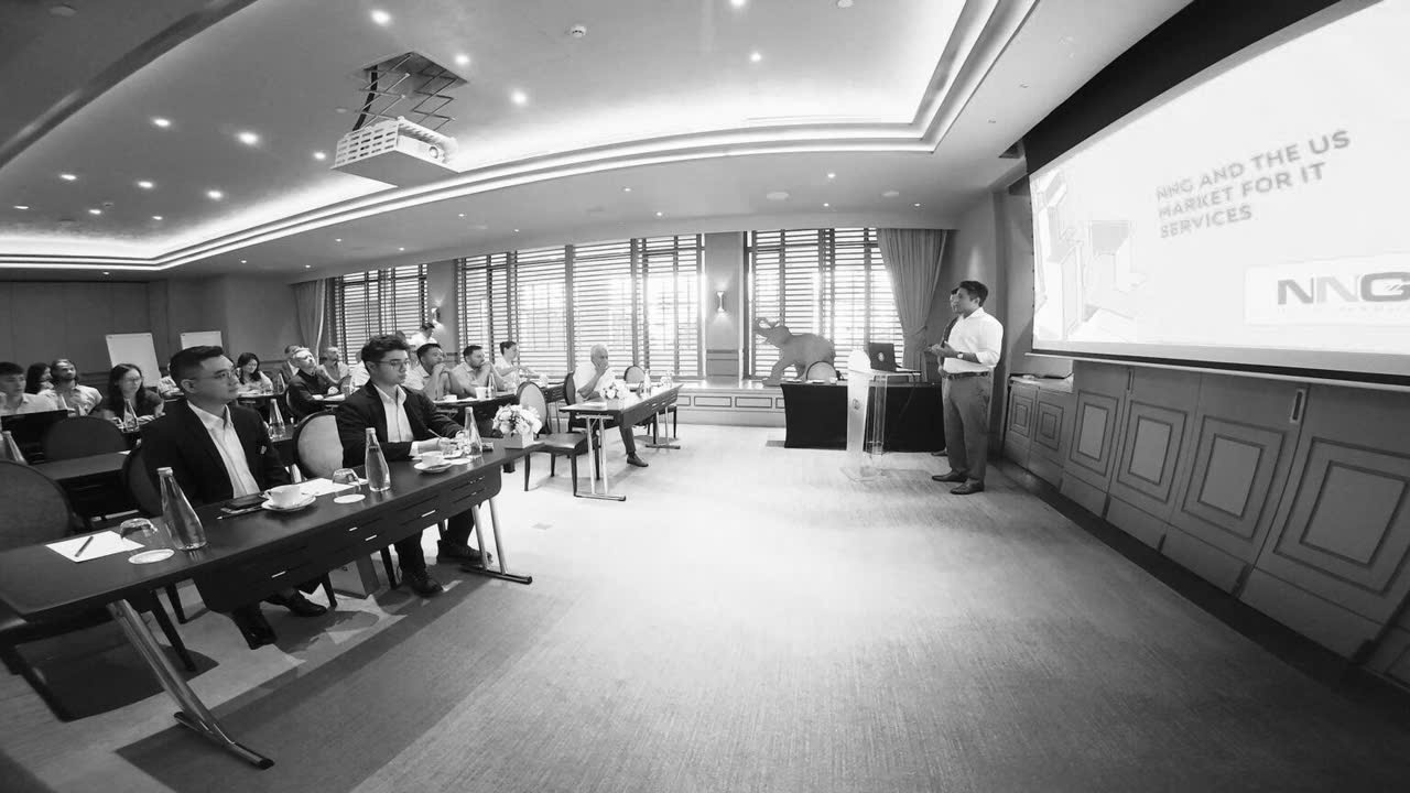 Welcoming the EMBA from UW: Where Culture, and Technology Converge z7052660424416 318ab9c4f712dcb4e1c0678f1e4cec2c