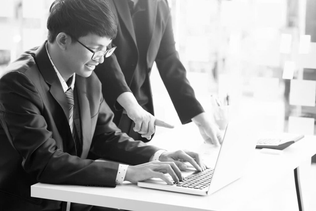 Modern workplace z7064109682419 ef4ba027404de94d35d0259bf30f02bd